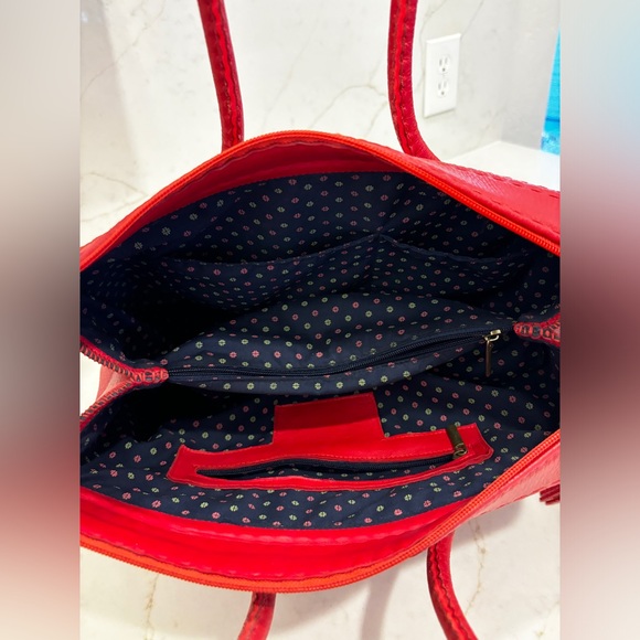 Custom, handmade red leather bag from Morocco - Picture 8 of 12